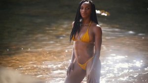Crystal Dunn Sexy TheFappeningBlog.com 3.jpg