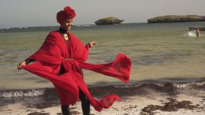 Halima Aden Sexy TheFappeningBlog.com 1.jpg