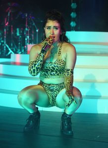 Kali Uchis Sexy   Good People TheFappeningBlog.com 26.jpg