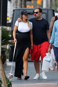 Samantha Hoopes Braless TheFappeningBlog.com 38.jpg