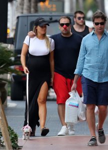 Samantha Hoopes Braless TheFappeningBlog.com 40.jpg