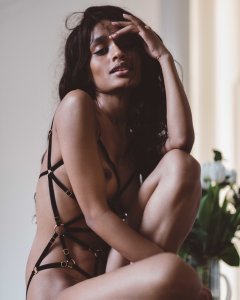 Maeva Leduc  Nude TheFappeningBlog.com 4.jpg