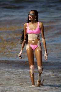 Winnie Harlow, Danielle Herrington, Jasmine Sanders Sexy TheFappeningBlog.com 32.jpg