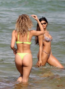 Winnie Harlow, Danielle Herrington, Jasmine Sanders Sexy TheFappeningBlog.com 75.jpg