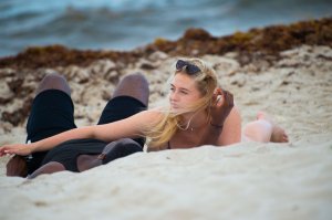 Iskra Lawrence Sexy TheFappeningBlog.com 3.jpg