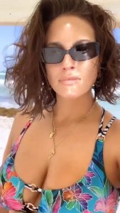 Ashley Graham Sexy TheFappeningBlog.com 45.jpg