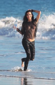 Amanda Geores See Through-Photos-5.jpg