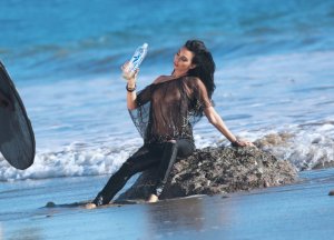 Amanda Geores See Through-Photos-25.jpg