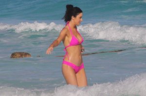 Jayde Nicole in a Bikini-10.jpg
