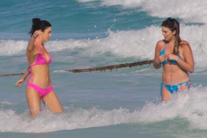 Jayde Nicole in a Bikini-11.jpg