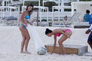 Jayde Nicole in a Bikini-68.jpg