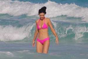 Jayde Nicole in a Bikini-28.jpg