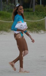 Winnie Harlow Sexy TheFappeningBlog.com 5.jpg