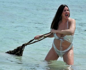 Lisa Appleton Sexy TheFappeningBlog.com 22.jpg