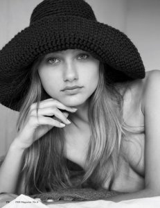 Maelys Garouis Nude TheFappeningBlog.com 15.jpg Maelys Garouis Nude TheFappeningBlog.com 15.jpg