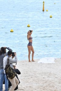 Izabel Goulart Sexy TheFappeningBlog.com 9.jpg