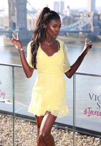 Leomie Anderson Sexy TheFappeningBlog.com 31.jpg