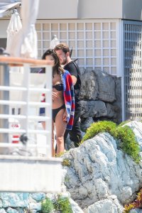 Alessandra Ambrosio Hot TheFappeningBlog.com 10.jpg