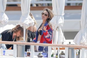 Alessandra Ambrosio Hot TheFappeningBlog.com 13.jpg