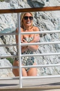 Hofit Golan Hot TheFappeningBlog.com 28.jpg