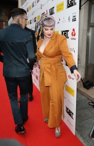 Kelly Osbourne Sexy TheFappeningBlog.com 8.jpg