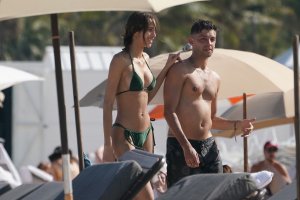 Yasmin Wijnaldum Sexy TheFappeningBlog.com 13.jpg