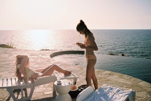 Marta Aguilar & Lois Schindeler Nude TheFappeningBlog.com 10.jpg