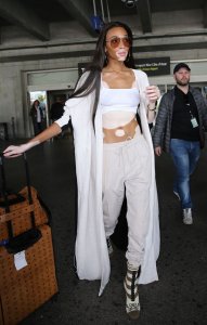 Winnie Harlow See Through TheFappeningBlog.com 10.jpg