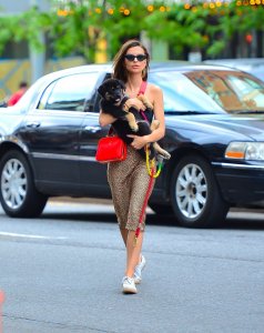 Emily Ratajkowski Sexy TheFappeningBlog.com 17.jpg