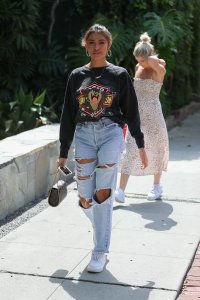 Madison Beer Sexy TheFappeningBlog.com 19.jpg