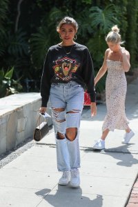 Madison Beer Sexy TheFappeningBlog.com 24.jpg