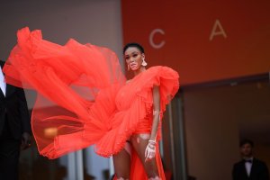 Winnie Harlow Sexy TheFappeningBlog.com 3.jpg