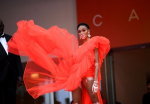 Winnie Harlow Sexy TheFappeningBlog.com 9.jpg