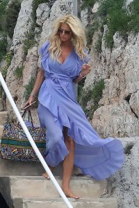 Victoria Silvstedt Sexy TheFappeningBlog.com 19.jpg