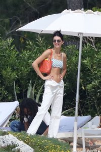 Kendall Jenner Sexy TheFappeningBlog.com 154.JPG