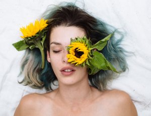 Carly Foulkes Nude18.jpg