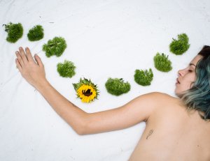 Carly Foulkes Nude21.jpg