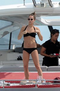 Alicia Vikander Sexy TheFappeningBlog.com 2.jpg