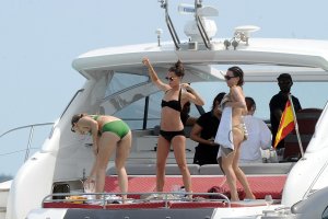 Alicia Vikander Sexy TheFappeningBlog.com 35.jpg