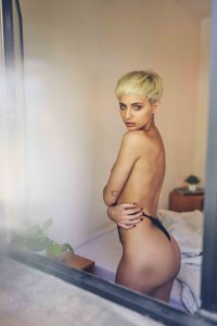 Camila Pastore Nude TheFappeningBlog.com 14.jpg