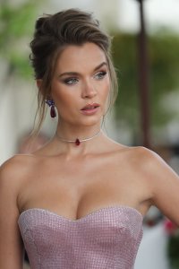 Josephine Skriver Sexy TheFappeningBlog.com 61.jpg