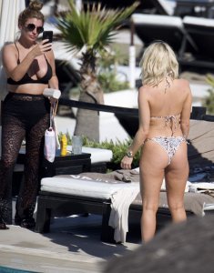 Danielle Armstrong Sexy TheFappeningBlog.com 26.jpg