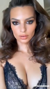 Emily Ratajkowski TheFappeningBlog.com 0.jpg