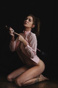 Skye Blue Nude TheFappeningBlog.com 2.jpg