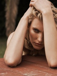 Emily Baker Nude TheFappeningBlog.com 6.jpg