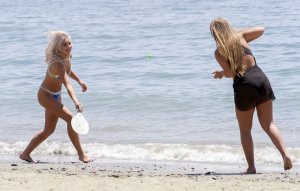 Chyna Ellis & Tyne Lexy Clarson Sexy TheFappeningBlog.com 29.jpg