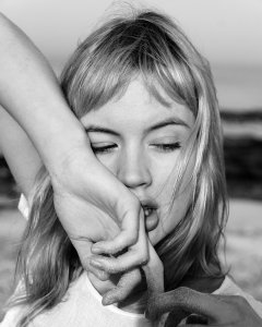 Ariel Van Heerden Nude TheFappeningBlog.com 3.jpg