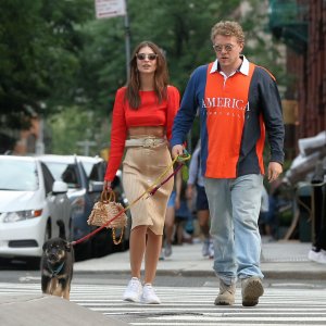 Emily Ratajkowski Sexy TheFappeningBlog.com 4.jpg