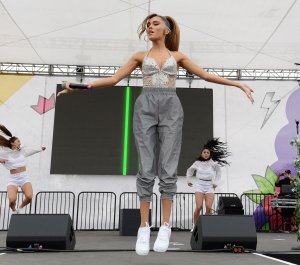 Madison Beer Sexy new TheFappeningBlog.com 19.jpg