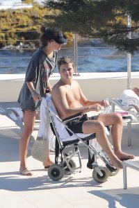 Charelle Schriek Sexy TheFappeningBlog.com 13.jpg